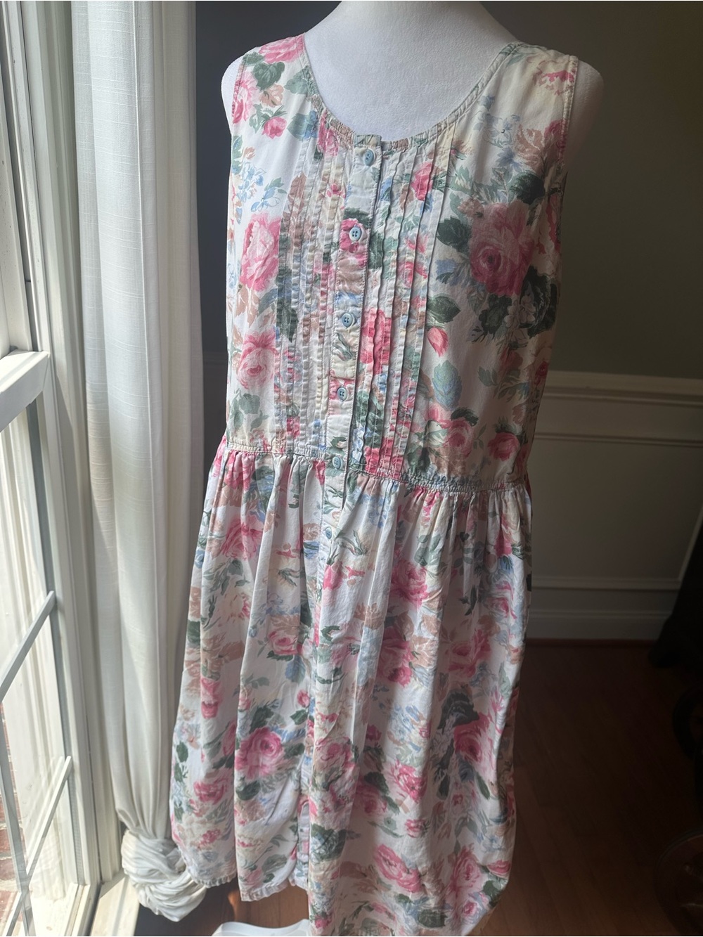 Vintage Floral Sleeveless Dress in Pink and Green